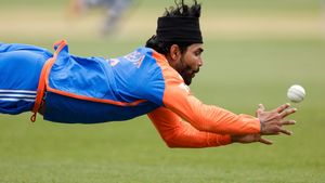 IND vs SL: ജഡ്ഡുവിന് സംഭവിച്ചതെന്ത്? ഒഴിവാക്കിയതല്ല! ഒടുവില്‍ ആ 'രഹസ്യം' പുറത്ത്