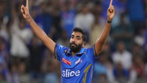   IPL 2025: ക്യാപ്റ്റനാവണം, ജസ്പ്രീത് ബുംറ മുംബൈ വിടുന്നു! ലക്ഷ്യം ആര്‍സിബി?