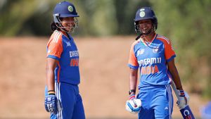   Womens Asia Cup: റിച്ചയുടെ വെടിക്കെട്ട്, ജയം തുടര്‍ന്ന് ഇന്ത്യ; യുഎഇയെ തകര്‍ത്തടുക്കി