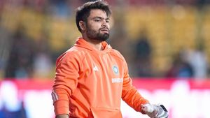 IND vs SL: റിങ്കുവിന്‍റെ കരിയര്‍ തീര്‍ക്കുമോ ഗംഭീര്‍? ടീം ഇന്ത്യയിലും ഒതുക്കല്‍ തന്നെ! കാരണമെന്ത്