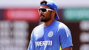 IND vs ZIM: സഞ്ജു വീണ്ടും ബെഞ്ചില്‍ തന്നെ! ആര്‍ക്കു പകരം കളിക്കും? ഗില്‍ കനിയണം