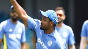  IND vs ZIM: സഞ്ജുവിനെ വീണ്ടും ഒതുക്കി? 4ാം നമ്പറില്‍ എന്തുകൊണ്ട് കളിപ്പിച്ചില്ല? വിമര്‍ശനം ശക്തം