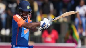  IND vs SL: ഗംഭീര്‍ ചെയ്തത് ശരി, ഏകദിന പരമ്പരയില്‍ സഞ്ജു വേണ്ട! കാരണങ്ങള്‍ അറിയാം