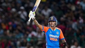 IND vs SL: ഇന്ത്യ വിറച്ചു! ഒടുവില്‍ കിടു തിരിച്ചുവരവ്, ഗംഭീറും ഇന്ത്യയും ജയത്തോടെ തുടങ്ങി