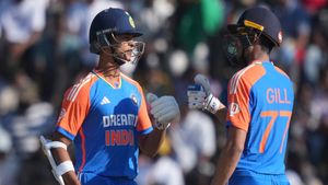   IND vs SL: ടി20 ഓപ്പണറായി ആരാണ് ബെസ്റ്റ്? മത്സരിച്ച് നാല് പേര്‍! ഗംഭീര്‍ പിന്തുണക്കുക ആരെ?