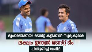   സൂര്യകുമാര്‍ ടെസ്റ്റ് ടീമിലേക്ക്, മുംബൈക്കായി കളിക്കും; ബംഗ്ലാദേശ് പരമ്പര ലക്ഷ്യം