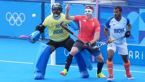 Olympics 2024: ശ്രീജേഷ് ഹീറോ!! 10 പേരെ വച്ച് ബ്രിട്ടനെ വീഴ്ത്തി ഇന്ത്യ, ഇനി സെമി പോരാട്ടം