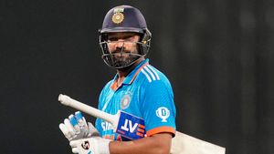   IND vs SL: തോറ്റ് തുന്നംപാടി ഇന്ത്യ, കണക്കുകൂട്ടല്‍ പിഴച്ചത് എവിടെ? രോഹിത് ശര്‍മ വ്യക്തമാക്കുന്നു