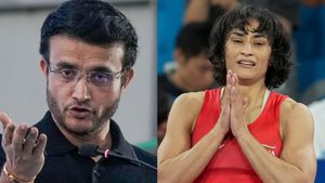 Olympics 2024: വിനേഷിനു വെള്ളിയെങ്കിലും നല്‍കൂ, ആവശ്യവുമായി ഗാംഗുലി