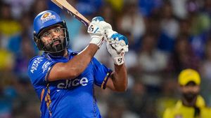   IPL 2025: രോഹിത് മടിയന്‍? സച്ചിന്റെ അത്ര പോലും പരിശീലനം ചെയ്യില്ല! വെളിപ്പെടുത്തി മുന്‍ കോച്ച്