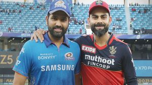    IPL 2025: രോഹിത്തിനെ വേണം! ആര്‍സിബിക്കായി ഇടപെട്ട് കോലി; നീക്കം നടന്നാല്‍ കപ്പുറപ്പ്?
