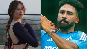   മുഹമ്മദ് സിറാജ് പ്രണയത്തില്‍, കാമുകി ബിഗ് ബോസ് താരം! വിവാഹം ഉടനെന്ന് റിപ്പോര്‍ട്ട്