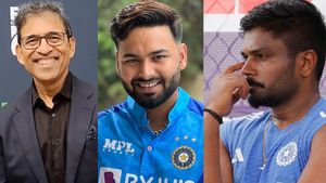 Champions Trophy 2025: സഞ്ജു റിസര്‍വില്‍ പോലുമില്ല!! റിഷഭില്ലാതെ പറ്റില്ല, ഭോഗ്‌ലെയുടെ ഇന്ത്യന്‍ ടീം 