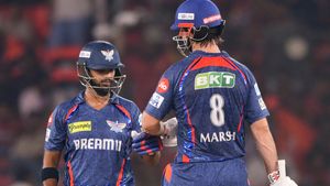 IPL 2025: 300 പോയിട്ട് 200 പോലുമില്ല!! എസ് ആര്‍എച്ചിനെ തകര്‍ത്ത് എല്‍എസ്ജി, വന്‍ തിരിച്ചുവരവ്