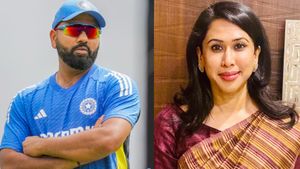 രോഹിത്തിനെപ്പറ്റി പറഞ്ഞത് ലജ്ജാകരം!!  മുന്‍ കോച്ച്; രാജ്യം വിടൂയെന്നു യുവിയുടെ അച്ഛന്‍