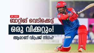 IPL 2025: 15 ബോളില്‍ 39! ആദ്യ ഓവറില്‍ വിക്കറ്റ്; ഡിസിക്കു പുതിയ ഹീറോ, ആരാണ് വിപ്രജ്?