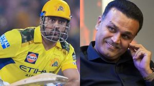    IPL 2025: ധോണി ഹീറോ അല്ല, റെയ്‌ന പോയ ശേഷം അത് സാധിച്ചിട്ടുണ്ടോ? വിമര്‍ശിച്ച് സെവാഗ്