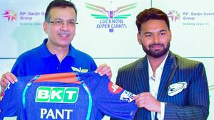 IPL 2025: 'ജയിച്ച' കളി തോറ്റു, റിഷഭിനെ കണ്ട് എല്‍എസ്ജി ഉടമ!! രാഹുലിന്റെ ഗതിയാവുമോ?
