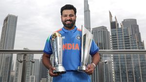 40ാം വയസ്സില്‍ 2027ലെ ലോകകപ്പും പൊക്കും, സഹായത്തിന് മലയാളി!! രോഹിത്തിന്റെ പ്ലാനറിയാം