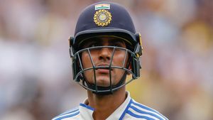    IND vs ENG: രോഹിത്തും ബുംറയുമല്ല, ഇന്ത്യയെ ഗില്‍ നയിച്ചേക്കും! വമ്പന്‍ നീക്കത്തിന് ഗംഭീര്‍