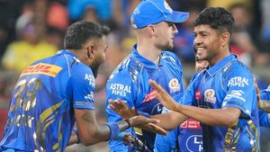 IPL 2025:  ആ പ്ലാന്‍ എന്റെയല്ല, തന്ത്രം പറഞ്ഞത് ഹാര്‍ദിക്ക്!! റസ്സലിന്റെ വിക്കറ്റിനെപ്പറ്റി അശ്വനി