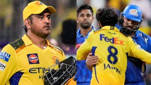   IPL 2025: ധോണി അംപയറോട് പറഞ്ഞതെന്ത്? വീഡിയോയില്‍ ശബ്ദം മ്യൂട്ടാക്കി! ഒത്തുകളിയോ?