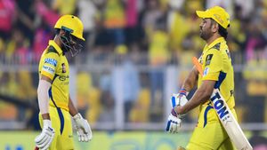    IPL 2025: സിഎസ്‌കെയെ തകര്‍ക്കുന്നത് ഇവര്‍, എന്തിന് ടീമിലെടുത്തു? ഇവരെ ഇനി ആരും വാങ്ങില്ല