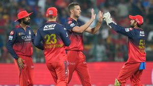 IPL 2025: ആര്‍സിബി ഐപിഎല്‍ വിടണം!! പിഎസ്എല്ലോ, ബിപിഎല്ലോ കളിക്കൂ, കപ്പടിക്കാം