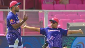 IPL 2025: സഞ്ജുവുമായി ഉടക്കോ? ഞെട്ടിക്കുന്ന പ്രതികരണവുമായി ദ്രാവിഡ്!! പറഞ്ഞതറിയാം