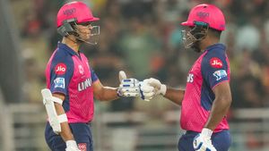IPL 2025: ജയ്‌സ്വാള്‍ ഈസ് ബാക്ക്!! ബാറ്റിങില്‍ ക്ലിക്കായതെങ്ങനെ? കോപ്പിയടിച്ചത് സഞ്ജുവിനെ