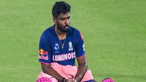    IPL 2025: ക്യാപ്റ്റനാവാന്‍ സഞ്ജു തയ്യാര്‍, പക്ഷെ മുന്നില്‍ 3 പ്രശ്‌നങ്ങള്‍! രാജസ്ഥാന് എളുപ്പമല്ല