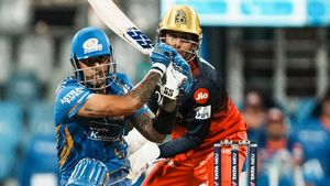   IPL 2025: സൂര്യക്ക് ഹാര്‍ദിക്കിനോട് അസൂയ! കളി തോല്‍പ്പിച്ച വില്ലന്‍; പുറത്താക്കണം