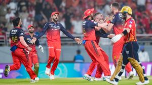 IPL 2025: പഞ്ചാബിനെ പഞ്ചറാക്കി ആര്‍സിബി!! ബാറ്റിങ് ദുരന്തം, കപ്പ് ഇനി ഒരു ജയമകലെ