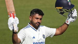 IND vs ENG: 281 ബോളില്‍ 204! കരുണ്‍ ഷോ, ഇനിയെന്തിന് കോലി? നാലാം നമ്പര്‍ ഉറപ്പിച്ചു