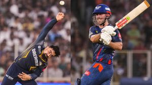 IPL 2025: 6, 4, 6, 4, 4, 1!! റാഷിദിന് ഈ ഗതി വന്നല്ലോ? ഇപ്പോള്‍ വിശ്വസിക്കരുത്!! അത്ര ദുരന്തം