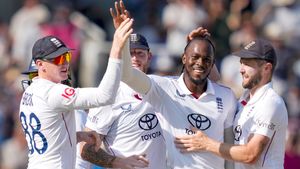 IND vs ENG: ലോര്‍ഡ്‌സില്‍ ഇന്ത്യന്‍ ജയം 135 റണ്‍സകലെ!! ഇംഗ്ലണ്ടിന് വേണ്ടത് 6 വിക്കറ്റ്