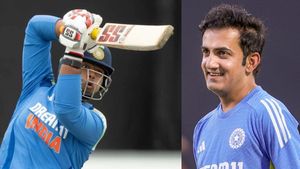 31 ബോളില്‍ 86!! അമ്പമ്പോ വൈഭവ്, റെക്കോര്‍ഡ് മഴ; ഗംഭീറിന്റെ വിളിയെത്തുമോ?