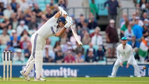 IND vs ENG: ഓവലില്‍ 'വിക്കറ്റ് മഴ'!! ഇംഗ്ലണ്ടിനെ എറിഞ്ഞിട്ട് ഇന്ത്യ വീണ്ടുമിറങ്ങി, നേരിയ ലീഡ്