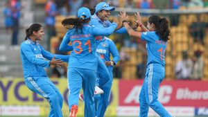 Womens World Cup 2025: സമ്മാനത്തുക നേരത്തേ 30 കോടി മാത്രം, ഇത്തവണത്തേത് കേട്ടോ? കണ്ണുതളളും!!