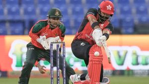 Asia Cup 2025: ഹോങ്കോങിന്റെ ചീട്ട് കീറി ബംഗ്ലാ കടുവകള്‍! വിജയത്തുടക്കം