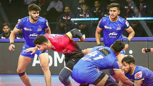 PKL 2025: ഡല്‍ഹി എക്‌സ്പ്രസ്!! ബംഗാളിനെയും തീര്‍ത്ത് മുന്നോട്ട്, ലീഗില്‍ തലപ്പത്ത്