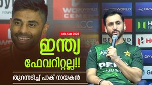 Asia Cup 2025: ഇന്ത്യയൊന്നുമല്ല ഫേവറിറ്റ്!! പാക് നായകന്‍ കലിപ്പില്‍, സൂര്യയുടെ മറുപടി വൈറല്‍