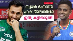 സൂപ്പര്‍ 4ല്‍ ഇന്ത്യ- പാക് മാച്ച് വേണ്ട!! ഇന്ത്യ പിന്‍മാറണം, ആവശ്യം പാക് ഫാനിന്റേത്; ഈ കാരണം