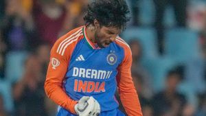 Asia Cup 2025: പത്തി മടക്കി പാക് പട!! ഏഷ്യന്‍ സിംഹാസനം വീണ്ടും ഇന്ത്യക്ക്, തിലക് ഹീറോ