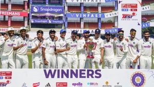 IND vs WI: 10ല്‍ 10ല്‍ ഒരാള്‍ക്കു മാത്രം!! 4 പേര്‍ക്ക് 6 ല്‍ താഴെ; ഇന്ത്യന്‍ താരങ്ങളുടെ റേറ്റിങ്