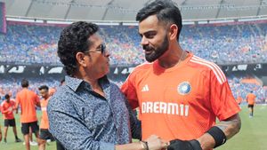 IND vs AUS: സച്ചിന്‍ സൂക്ഷിച്ചോ!! ആ റെക്കോര്‍ഡ് തകരും? കോലിക്കു പറ്റുമോ, നോക്കാം