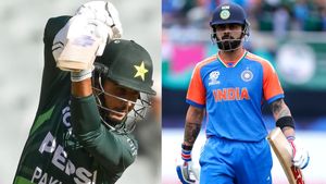 IND vs AUS: കോലിയെ ഫ്‌ളോപ്പാക്കിയത് ആ പാക് താരം!! കാരണം 'കിട്ടി', സംഭവമിങ്ങനെ