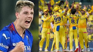 ഗ്രീന്‍ വേണ്ട!! ചെന്നൈ വാങ്ങേണ്ടത് ഈ 3 പേരെ, ഇന്ത്യന്‍ സൂപ്പര്‍ പേസറും; അശ്വിന്‍ പറയുന്നു