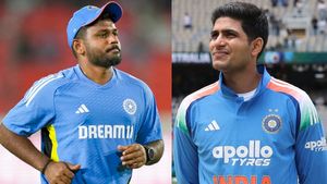 ടീമിലെടുക്കാന്‍ സഞ്ജു എന്തു ചെയ്തു? ഇതു പിആറിന്റെ വിജയം!! കലിപ്പില്‍ ഗില്‍ ഫാന്‍സ് 