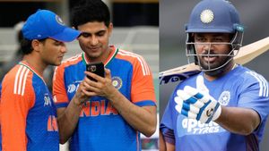 സഹായം ഗില്ലിന് മാത്രം? സഞ്ജുവിനെ ചതിക്കുന്നത് അഭി!! ഒന്നും മിണ്ടാതെ ഗംഭീര്‍; സംഭവമിങ്ങനെ